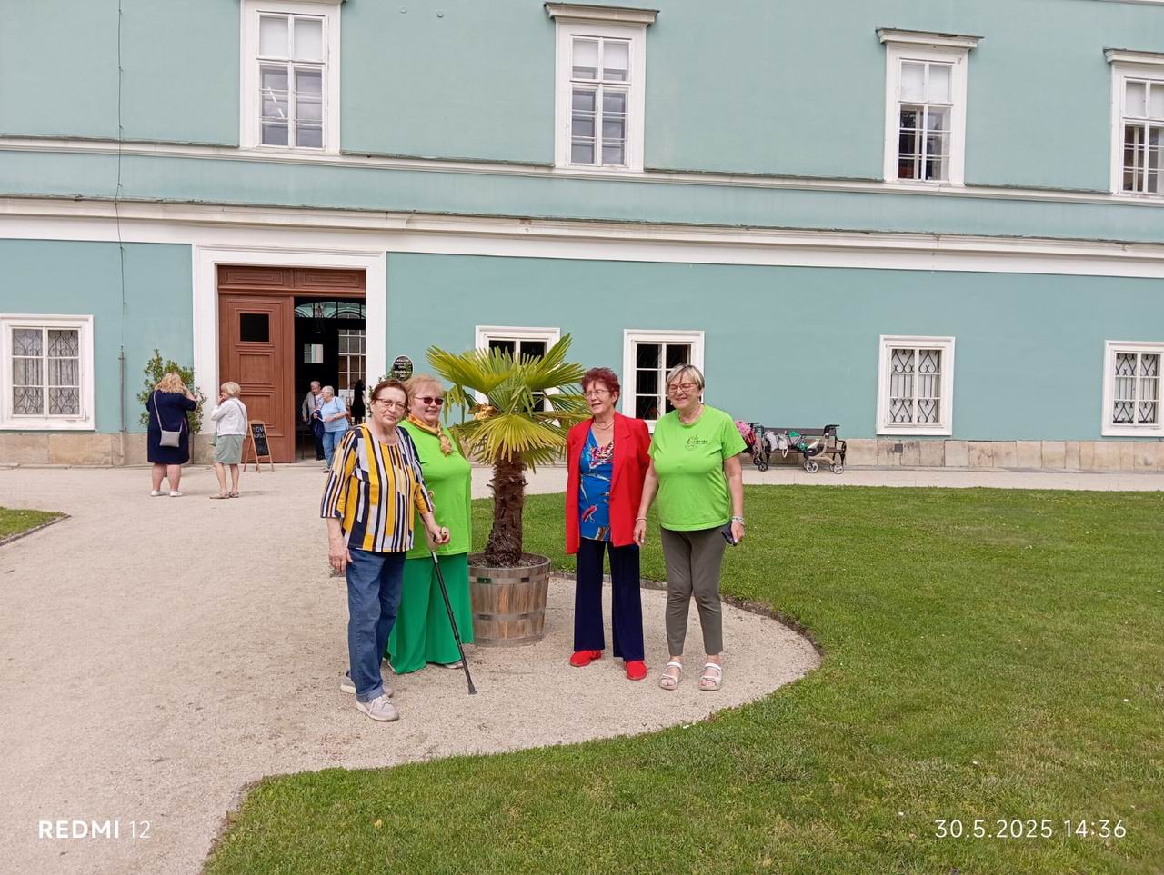 21 výstava ROZTROUŠENÁ KRÁSA