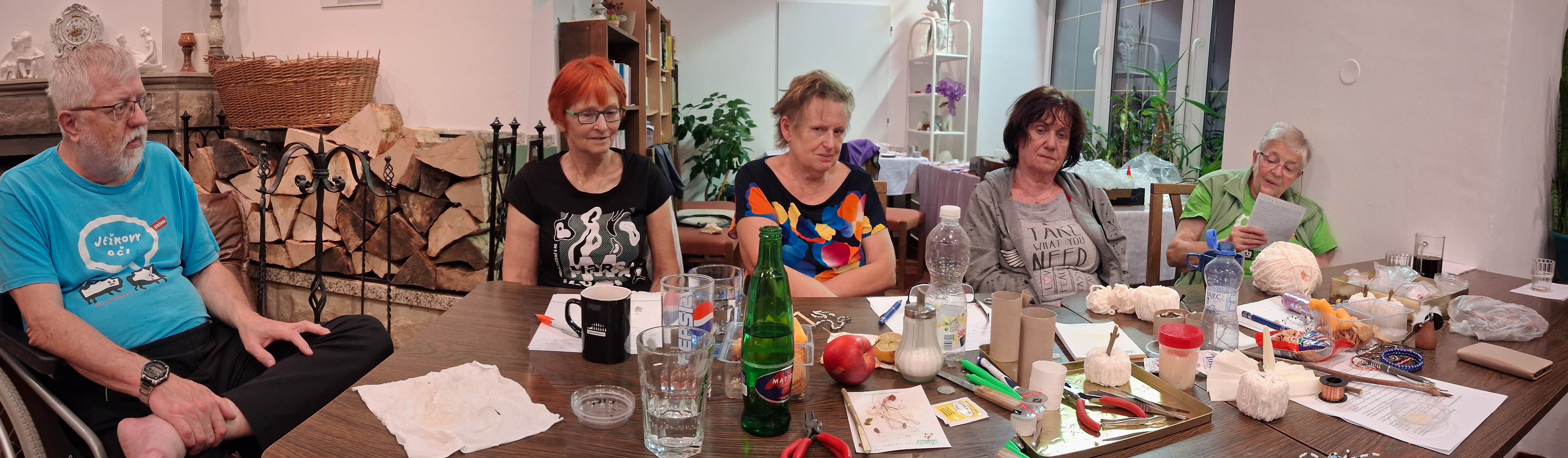 42 PODZIMNÍ REKONDICE-HOTEL PAVLA