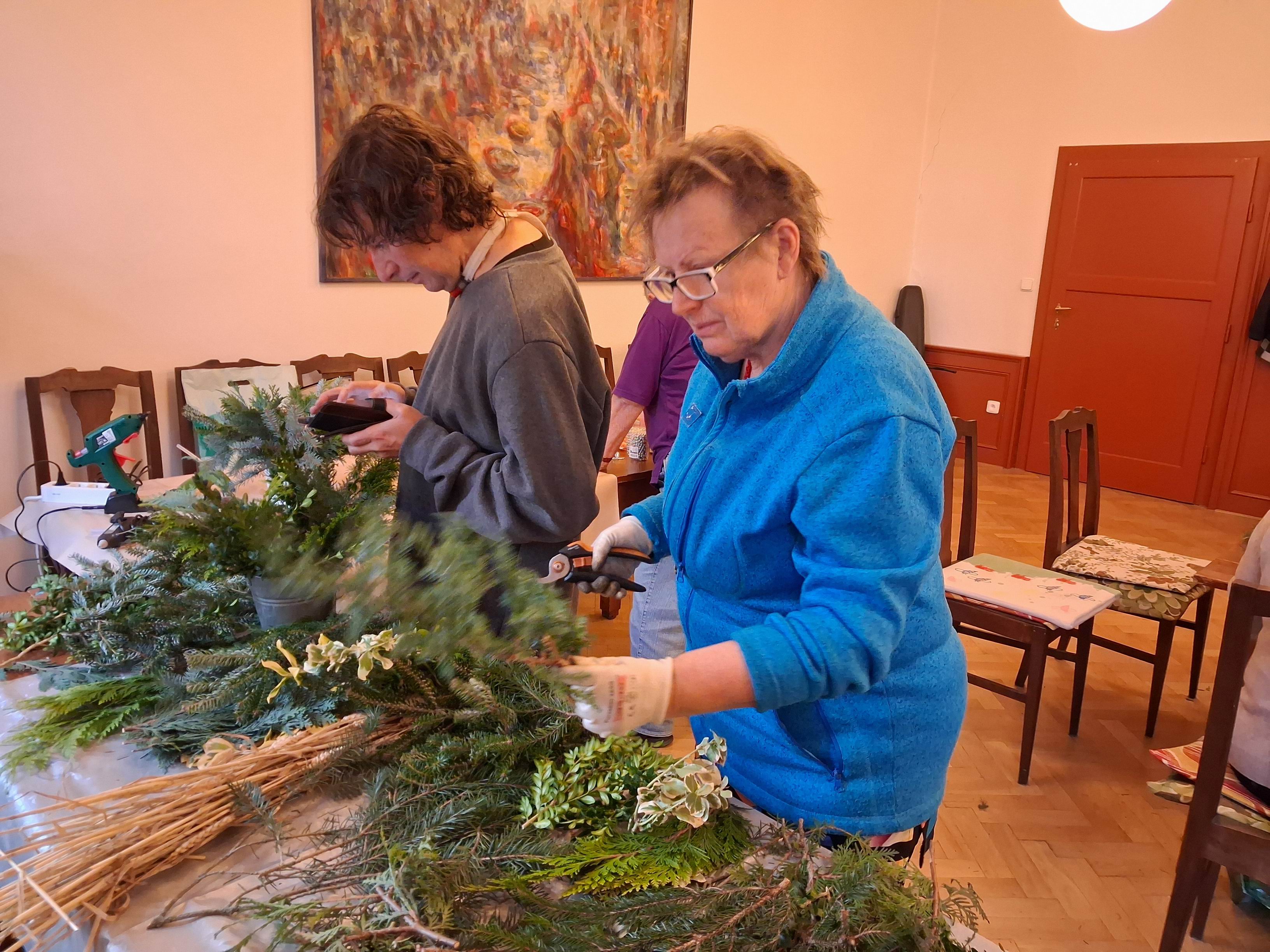 05 ADVENTNÍ VĚNCE - PRACOVNÍ TERAPIE