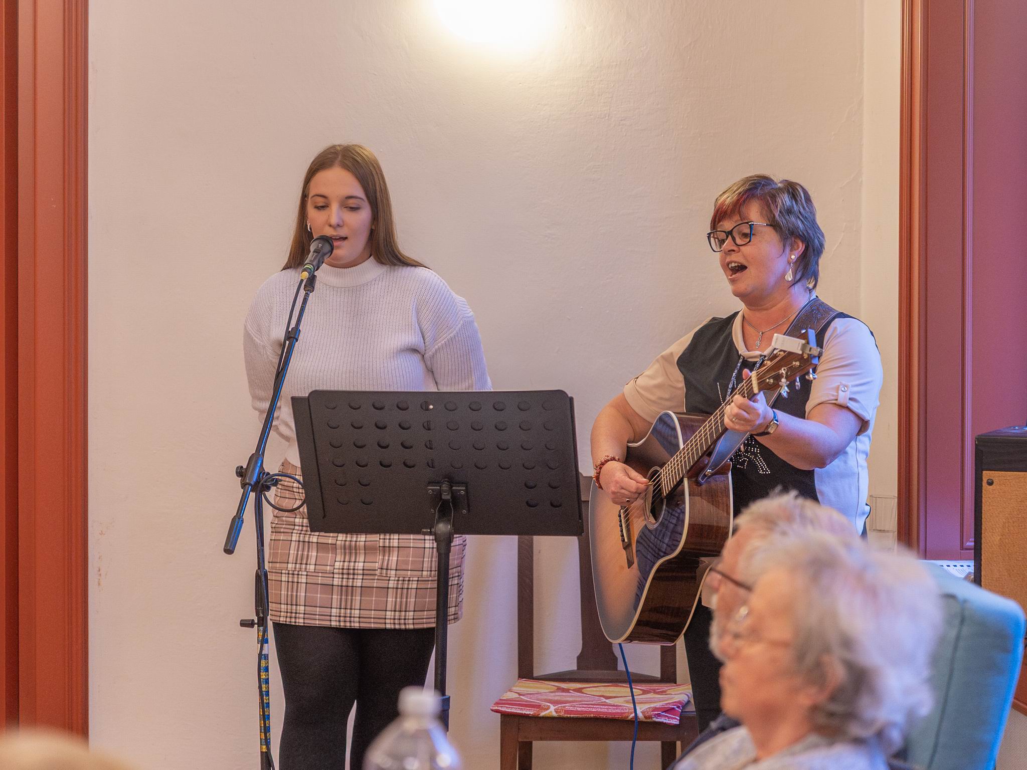 010 MIKULÁŠSKÉ POSEZENÍ