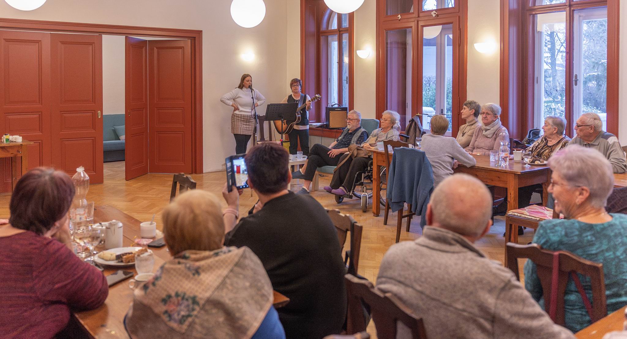 012 MIKULÁŠSKÉ POSEZENÍ