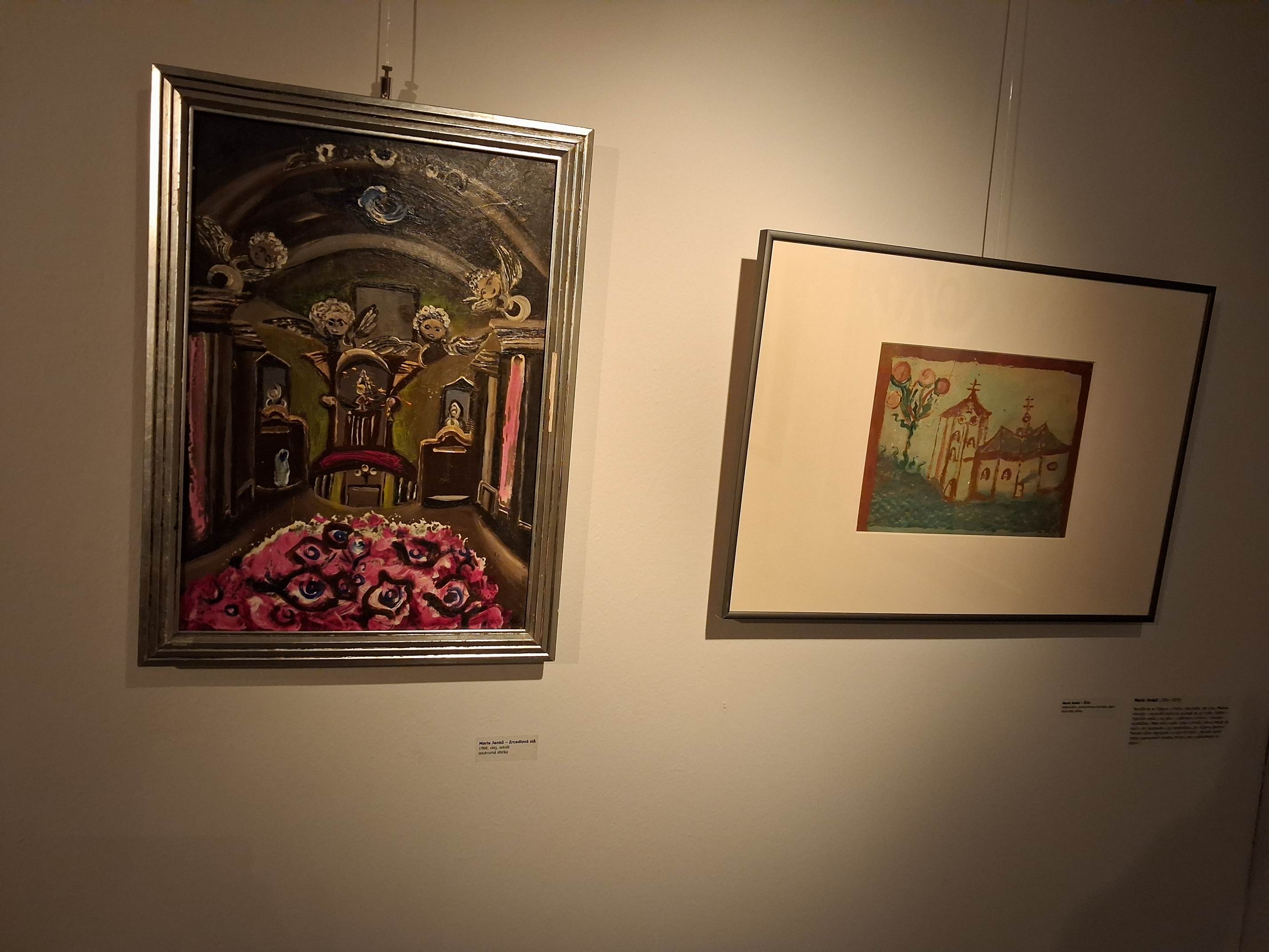 12 PŘÍBĚHY RADOSTI