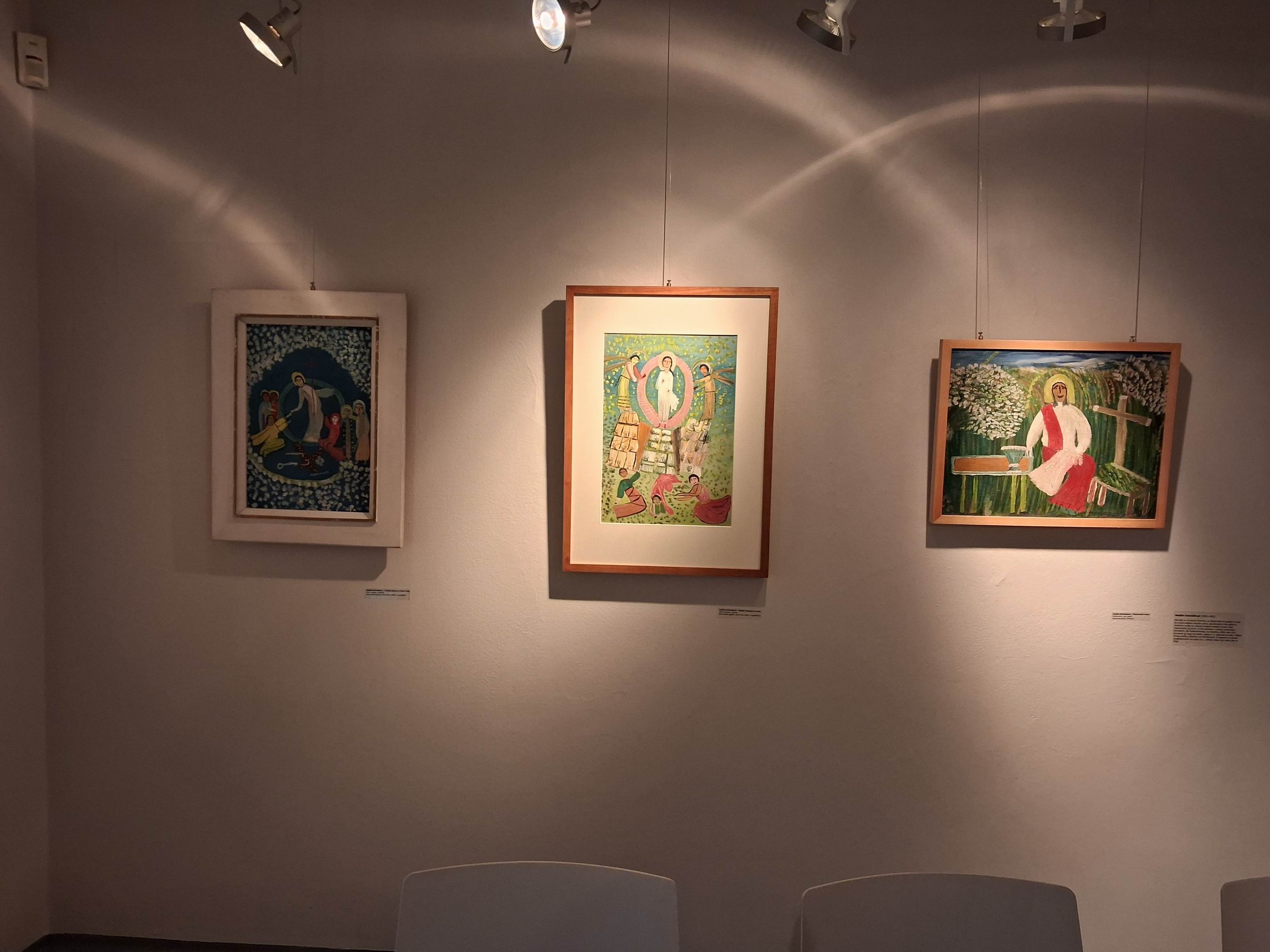 15 PŘÍBĚHY RADOSTI