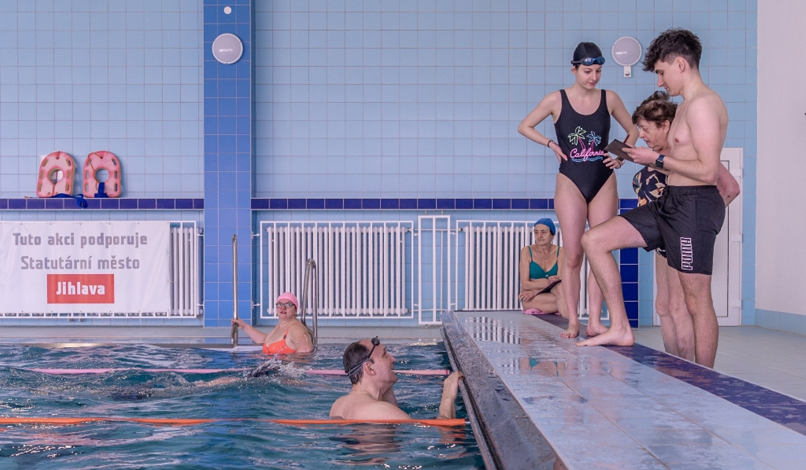 015 NAŠE PLAVÁNÍ PŘES COOKOVU ÚŽINU