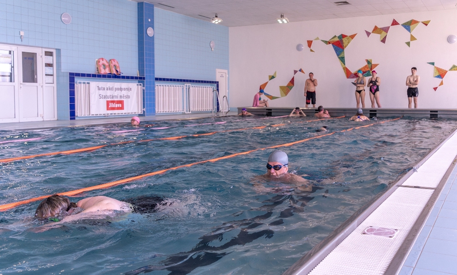 021 NAŠE PLAVÁNÍ PŘES COOKOVU ÚŽINU