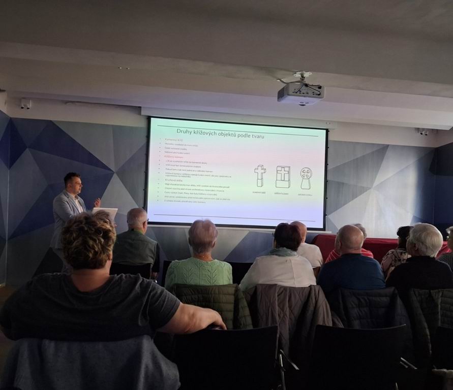 07 HRANIČNÍ A SMÍRČÍ KAMENY