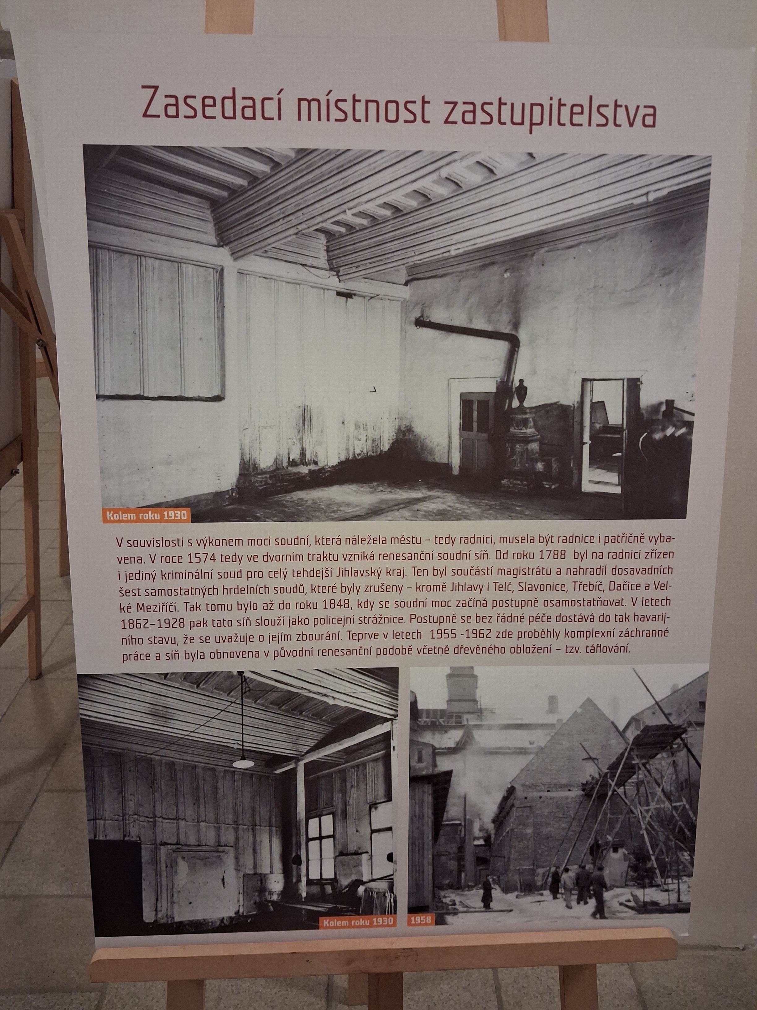 019 600 LET JIHLAVSKÉ RADNICE