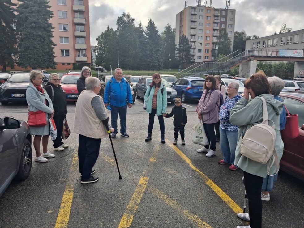 01 O CENU MODRÉHO SLONA