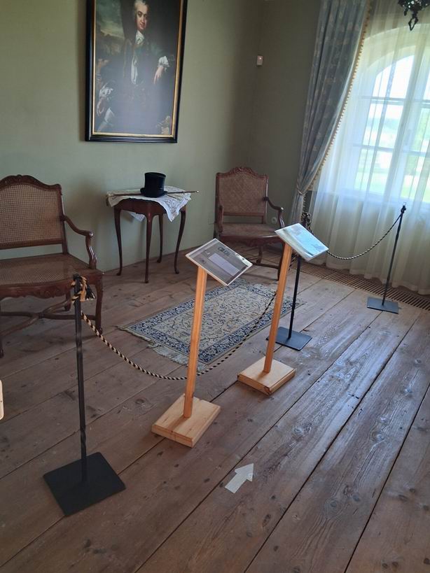 081. letecké muzeum Kbely a zámek Veltrusy