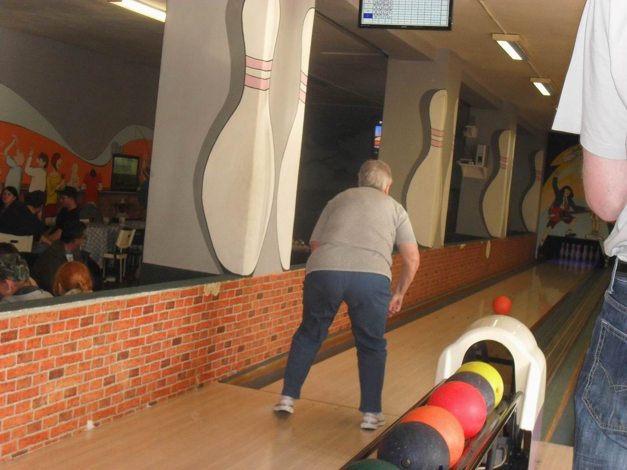 2015 jaro bowling 22