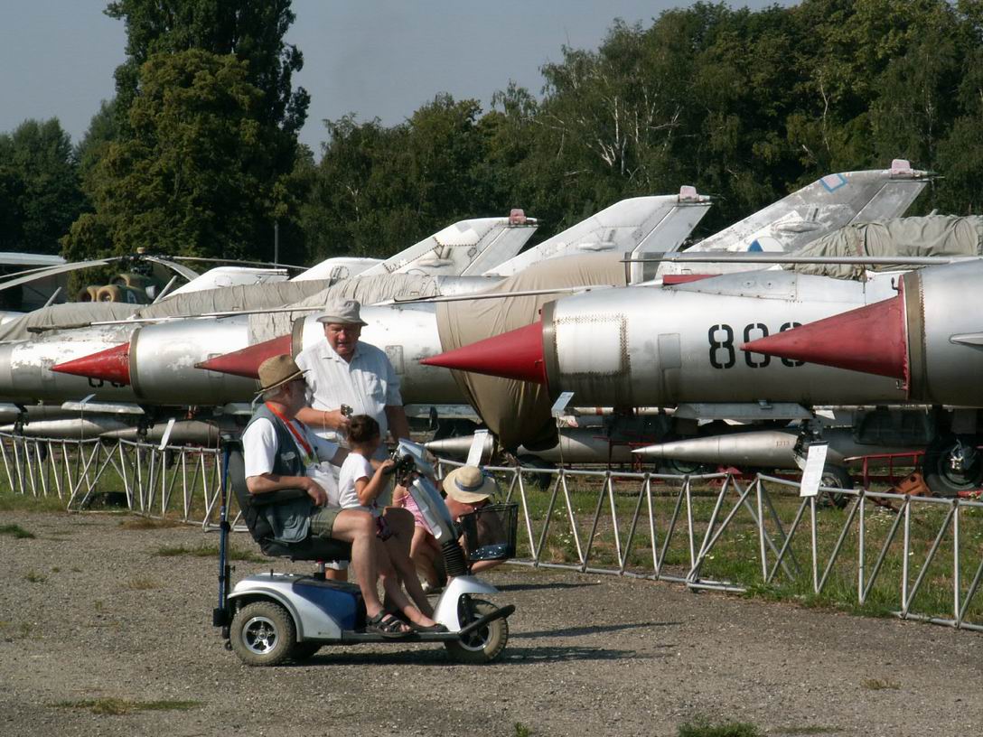 2015 výlet- letadla+ZOO 29  